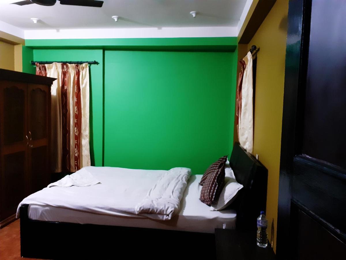 Ambience House Hotel Lalitpur Ngoại thất bức ảnh